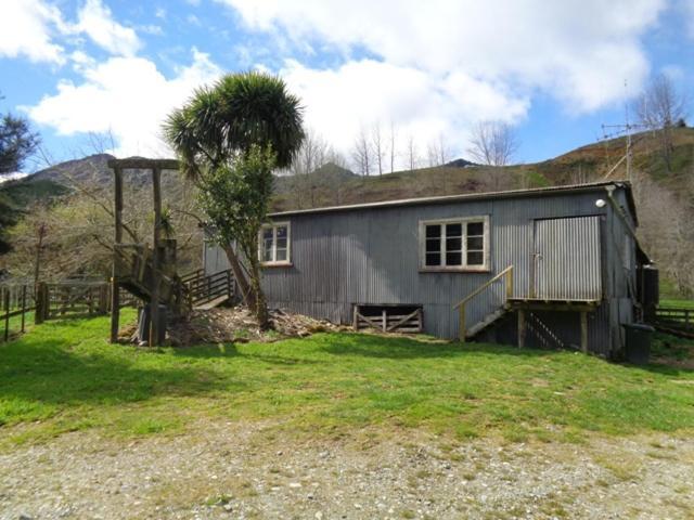דירות Owen River Rustic Woolshed מראה חיצוני תמונה